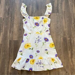 Forever21 White Floral Ruffle Short Sleeves And Ruffle Hem Sun Dress Size S
